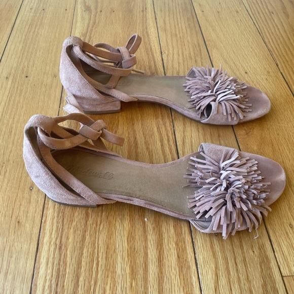 Madewell Pom Pom sandals. Suede like leather. Size 10. Great condition. - Picture 2 of 3